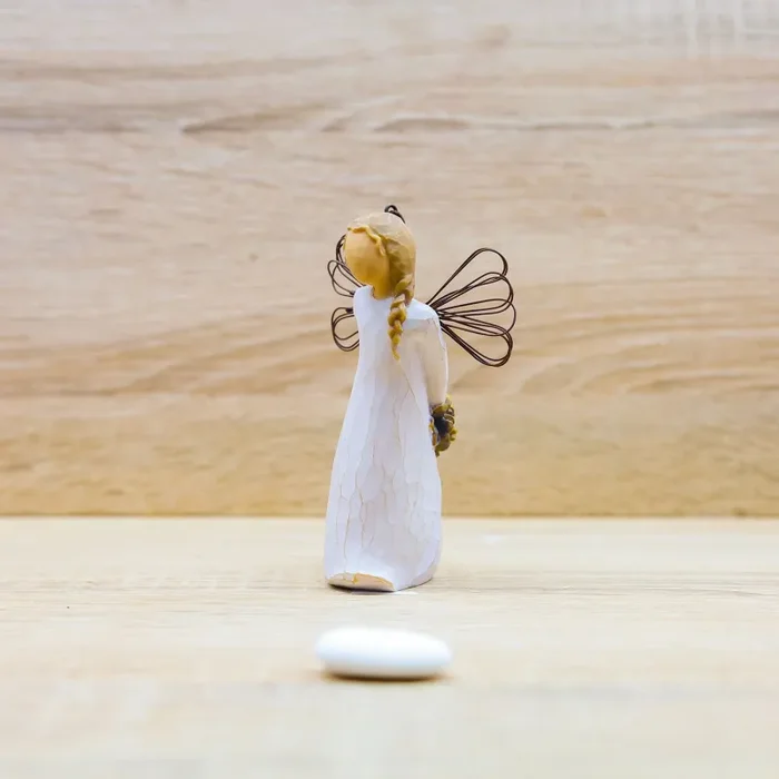 “Angelo del Ringraziamento” Statuina da appendere Willow Tree - immagine 2