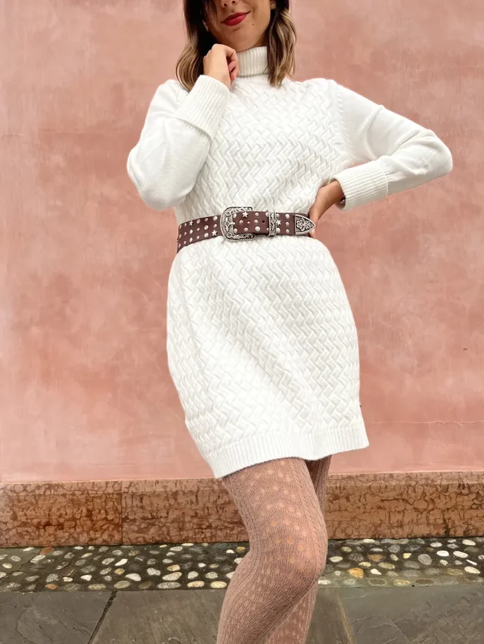 ABITO DOLCEVITA LAVORATO Vendita online