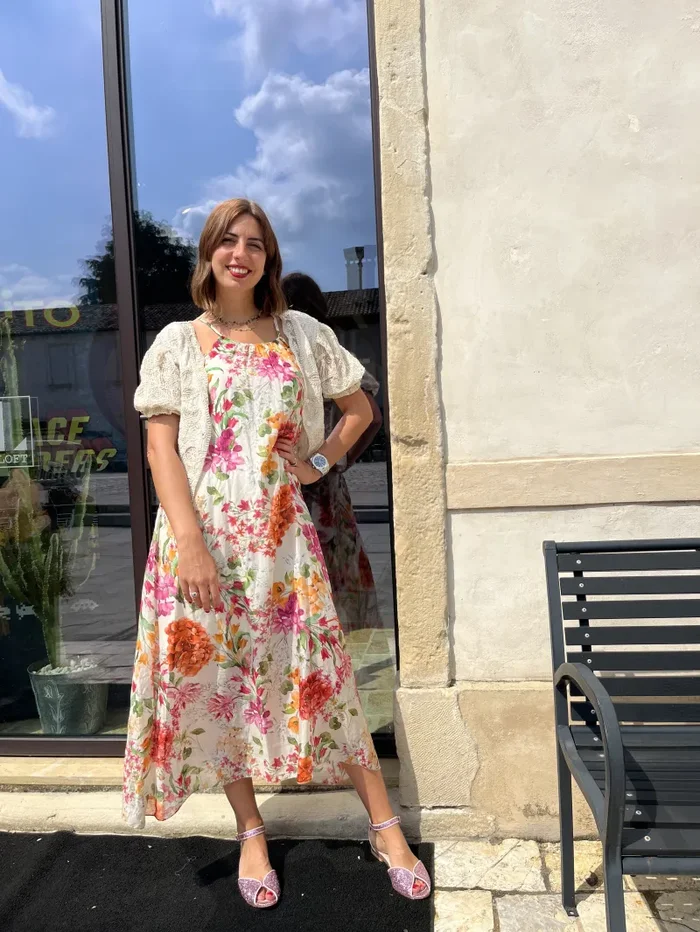 ABITO LUNGO A FIORI - immagine 3