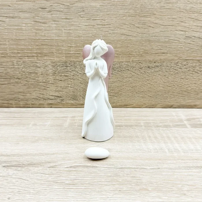 Angelo Bianco che Prega con Ali Rosa Giovinarte