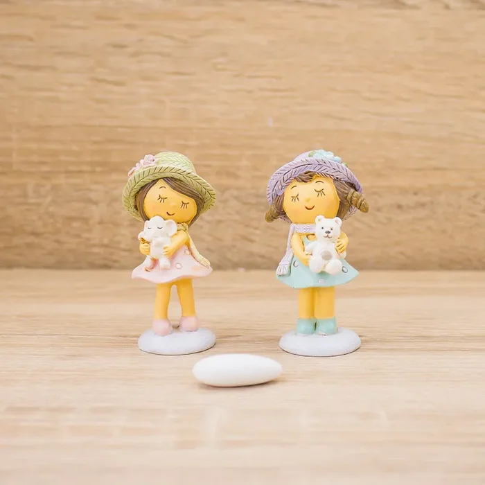 Bimba Piccola con Orsetto e Elefante Mandorle by Paben