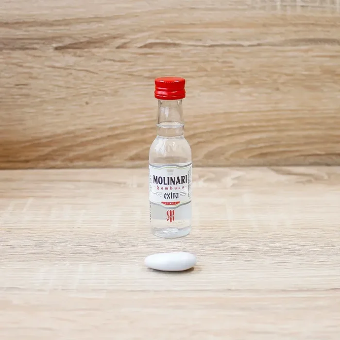 Bottiglia Mignon Sambuca Molinari Online ora