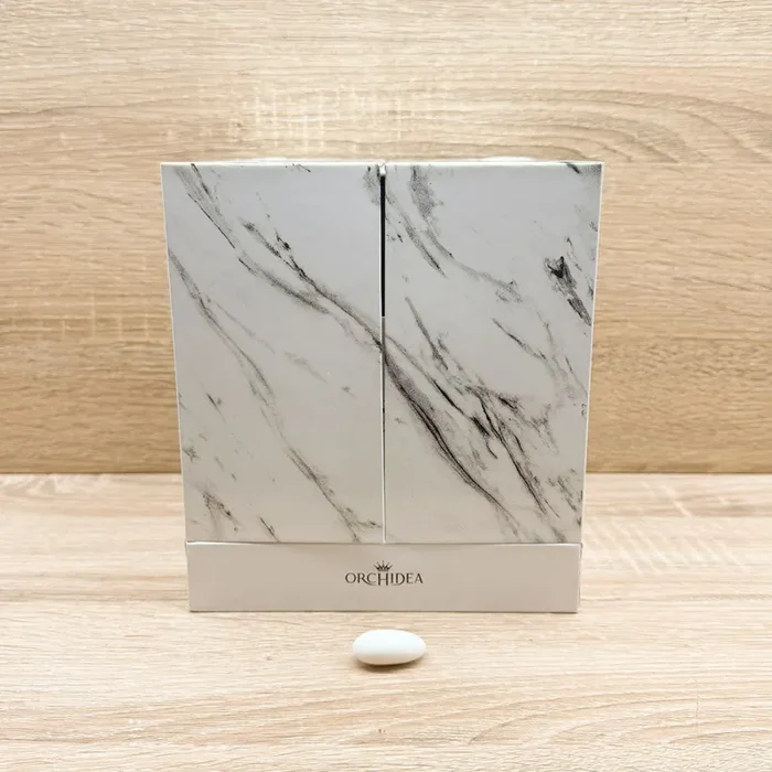 Coppia Innamorati con Base Verde Orchidea Sconti - immagine 3