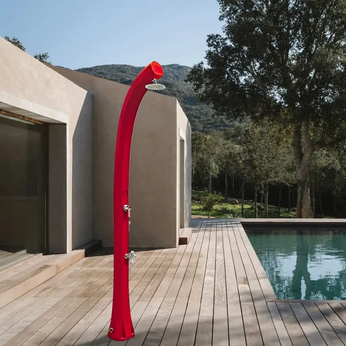 Doccia Solare da Esterno Giardino 26L Miscelatore e Lavapiedi Arkema New Happy Ruby In saldo