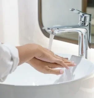 Interchem Italia Nefel Sapone Silk Flowers Face & Hand 480 Ml - immagine 3