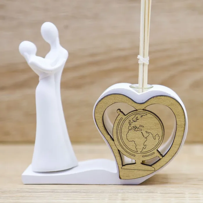 Profumatore Cuore con Mappamondo e Coppia Sposi - immagine 2
