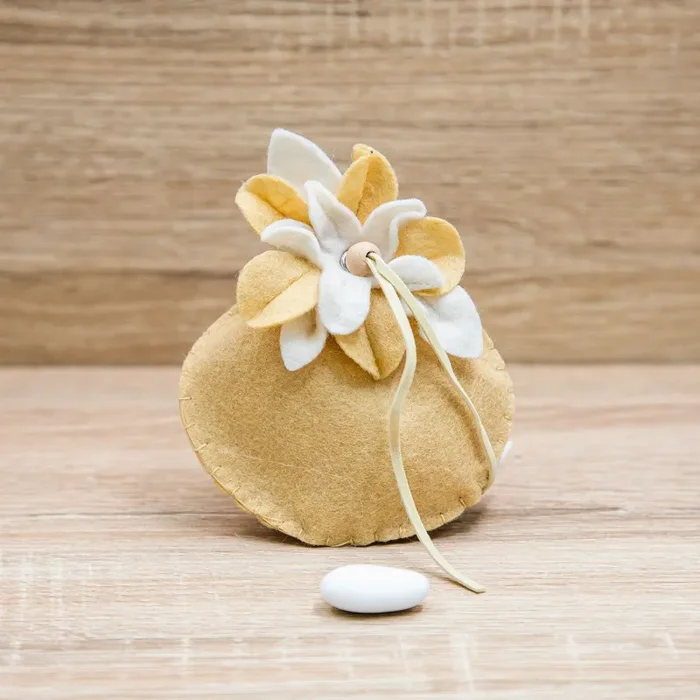 Sacchetto Fiore Giallo e Bianco Moda