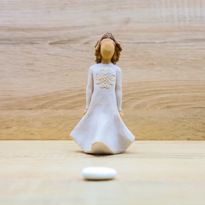 Statuina “Fortuna” Willow Tree