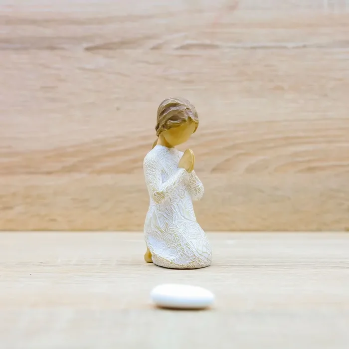 Statuina “Preghiera di pace” Willow Tree