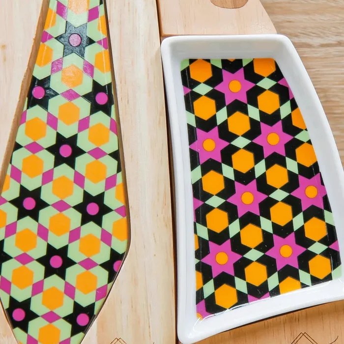 Tagliere e Porta Stuzzichini LOVE “Tie Decor” Madrhélen - immagine 3