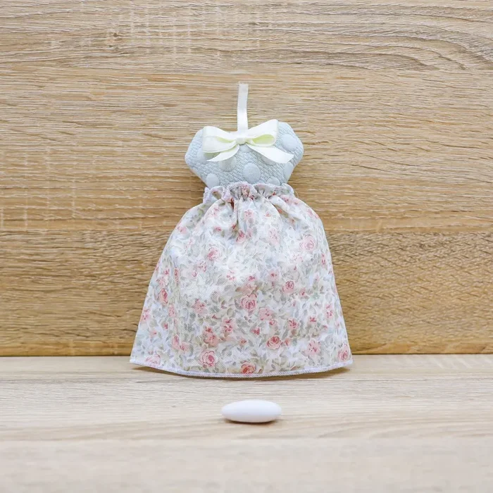 Vestito Profumato con decori di Fiori e Sacchetto con Rose Beccalli for Life