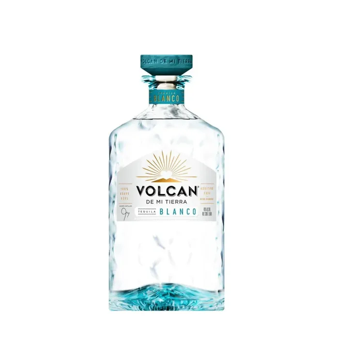 Volcan De La Mi Tierra Blanco